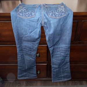Lucky Brand Jeans Sofia Boot Size 2/26